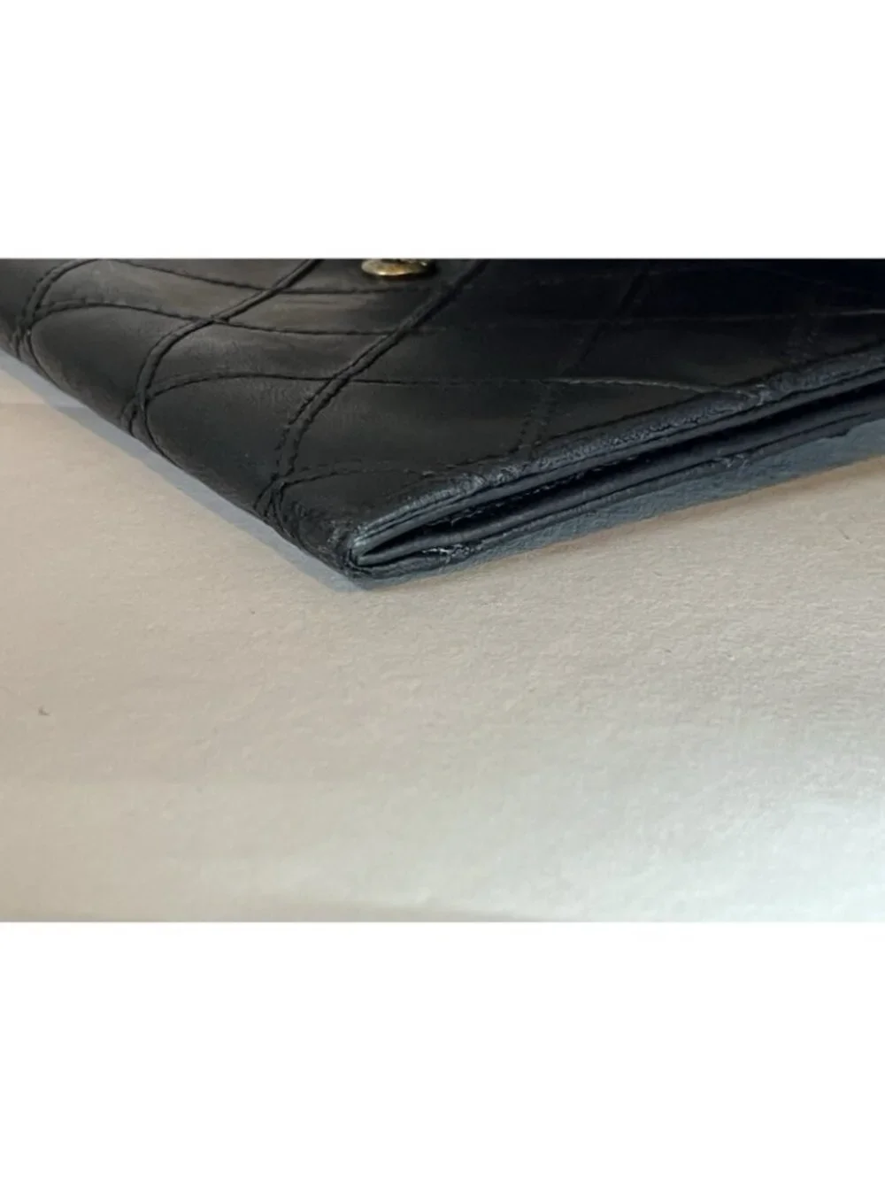 Vintage CHANEL Black leather chanel purse - made in France
